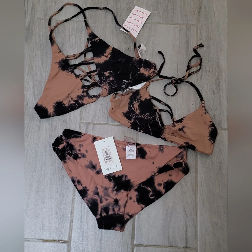 🆕 3pc DIPPIN’ DAISY’S BIKINI SET - Picture 2 of 5